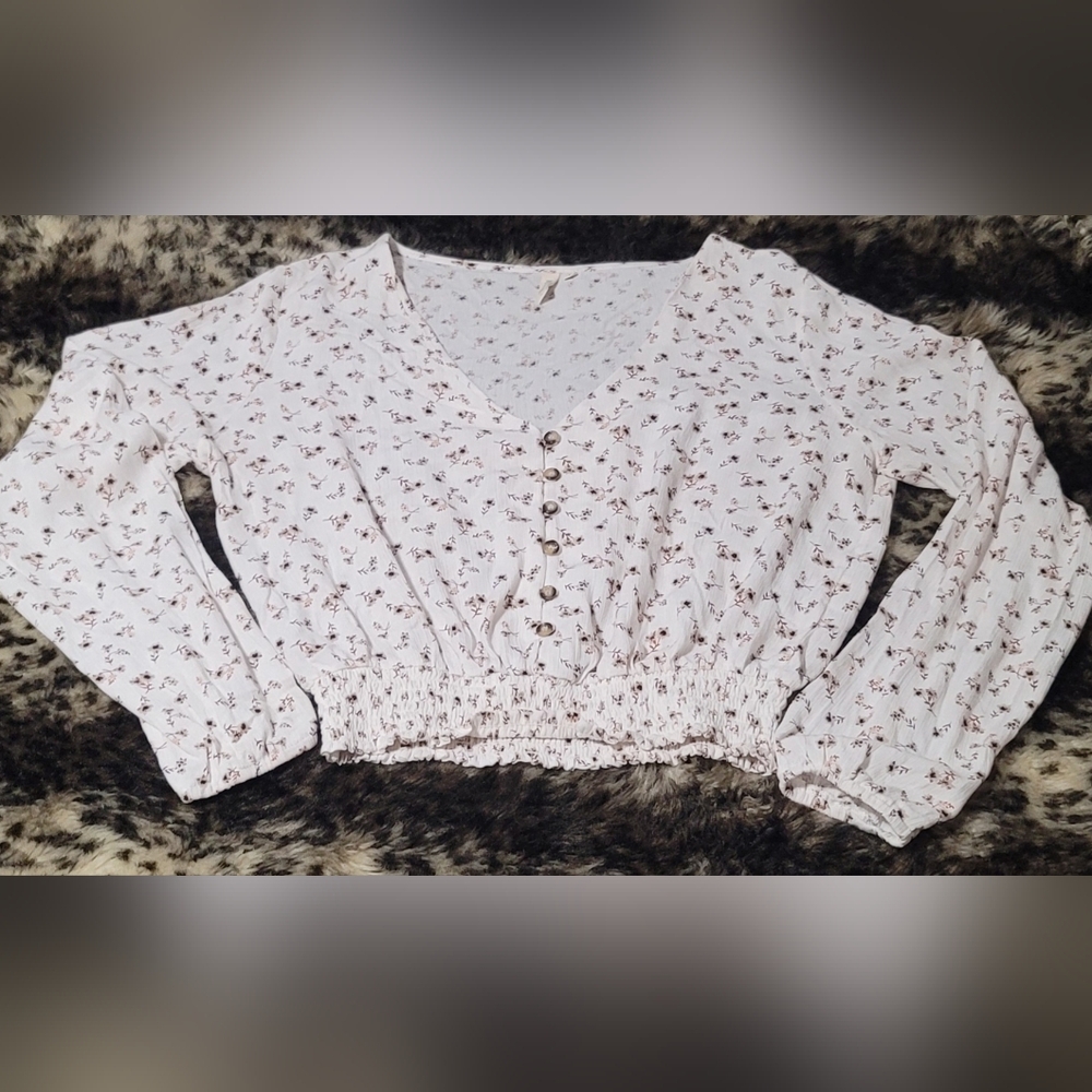 Sky and Sparrow Cream Floral Crop top Large
